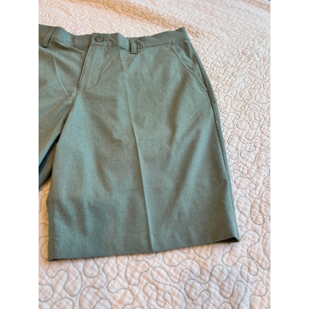 Adidas Mens Ultimate365 TX Golf Shorts Silver‎ Green 34 Regular Fit 9 Inseam